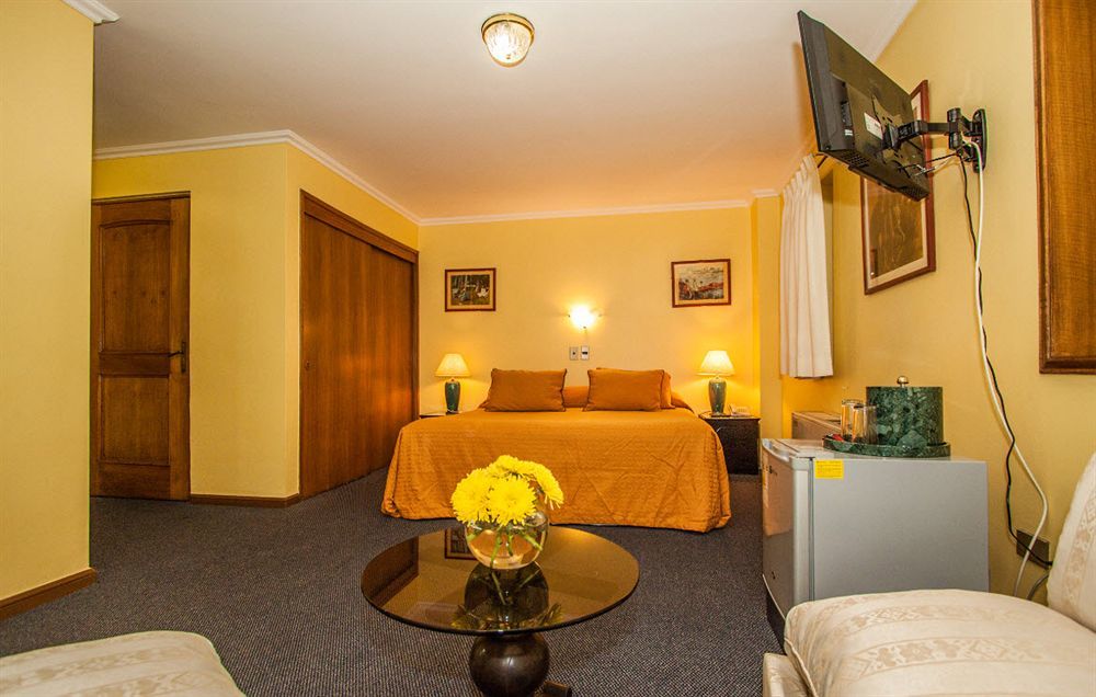 Hotel Principado ซานติอาโก ภายนอก รูปภาพ