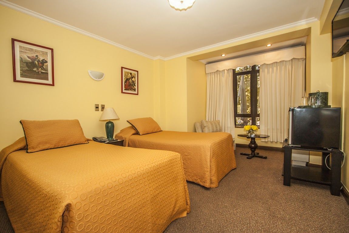 Hotel Principado ซานติอาโก ภายนอก รูปภาพ
